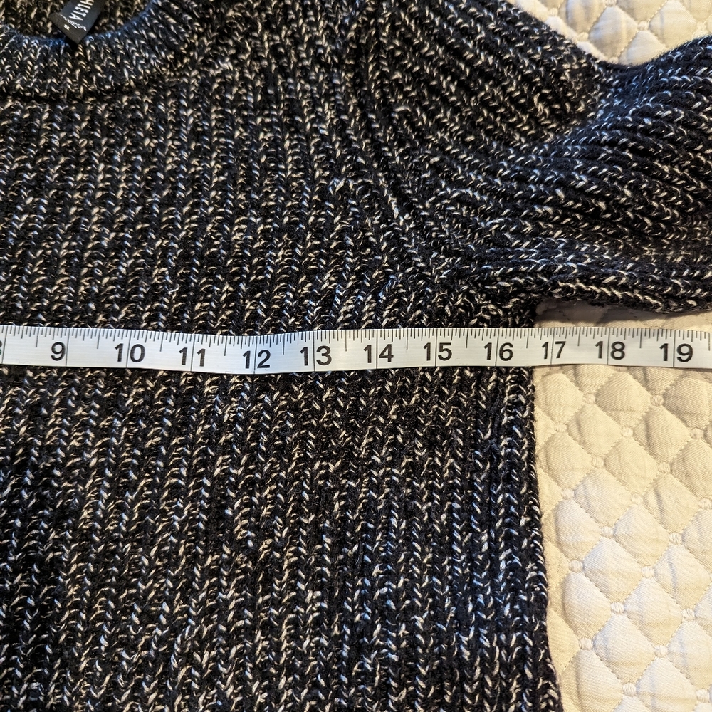 ATHLETA Sierra Wool Blend Crew Sweater Small Black Marl - Picture 7 of 8